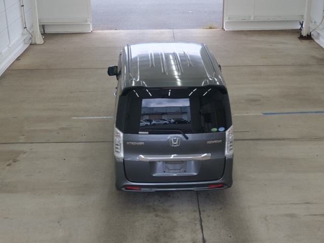 HONDA STEP WAGON 2012