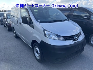 NISSAN NV200 2020