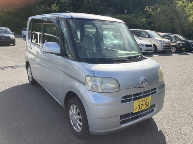 DAIHATSU TANTO 2009