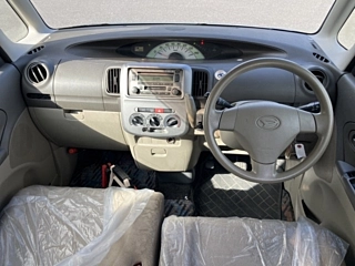 DAIHATSU TANTO 2009