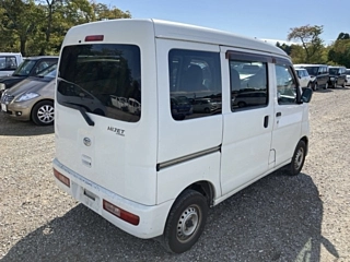 DAIHATSU HIJET VAN 2013