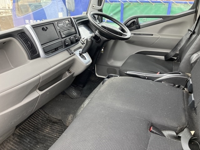 MITSUBISHI CANTER 2017