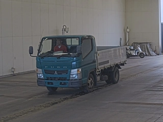 MITSUBISHI CANTER 2015