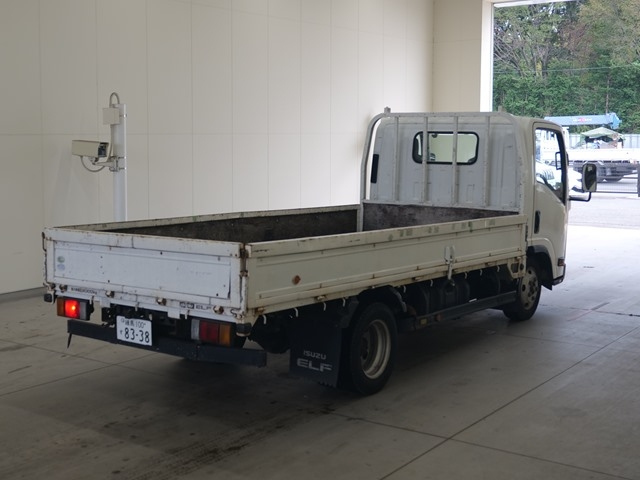 ISUZU ELF 2011