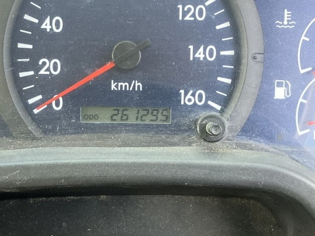 MITSUBISHI CANTER 2010