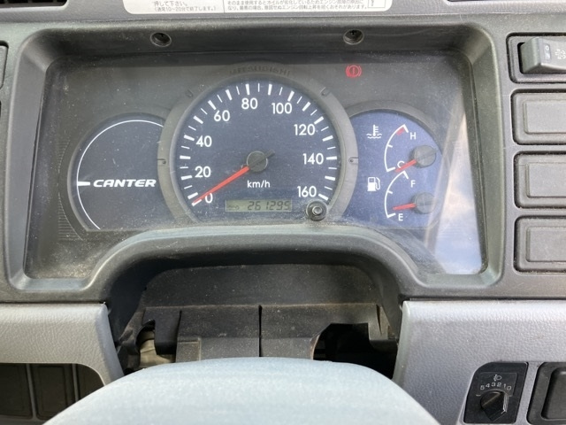 MITSUBISHI CANTER 2010