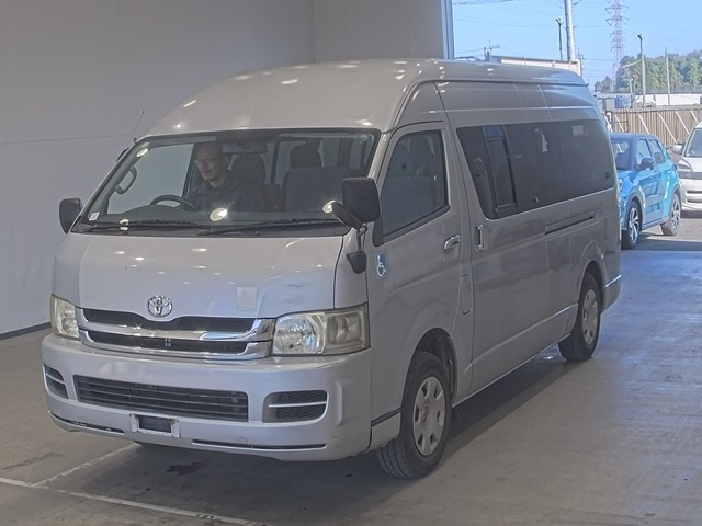 TOYOTA REGIUS ACE COMMUTER 2008