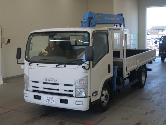 ISUZU ELF 2008