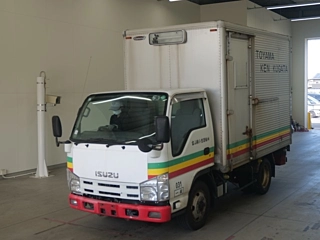 ISUZU ELF 2010