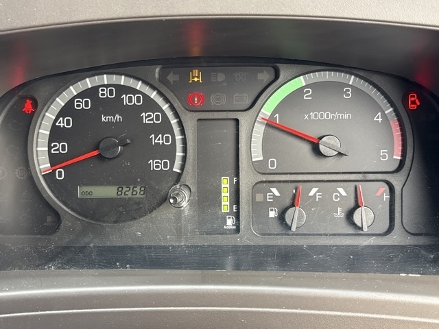 MITSUBISHI ROSA 2015