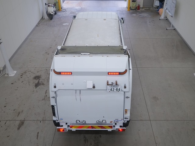 MITSUBISHI CANTER 2015