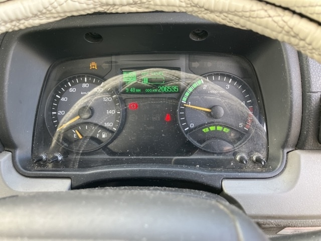 MITSUBISHI CANTER 2016