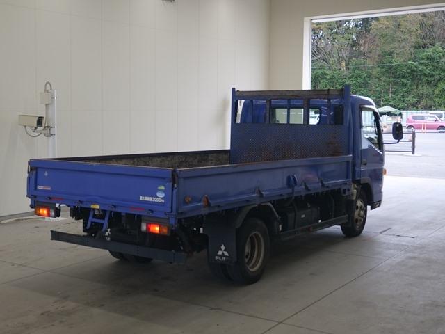 MITSUBISHI CANTER 2016