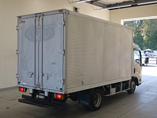 ISUZU ELF 2009