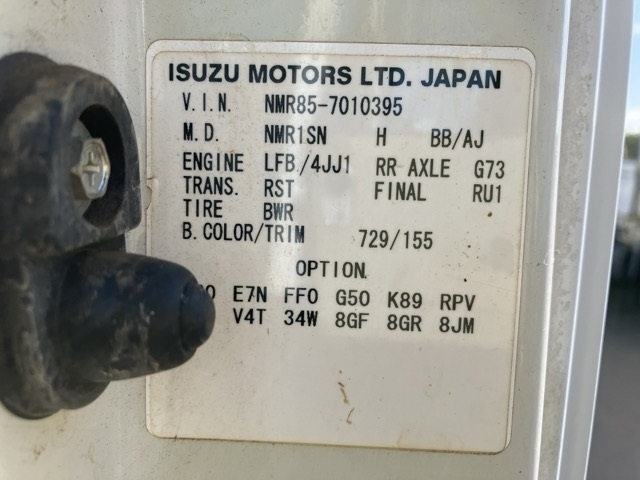 ISUZU ELF 2009