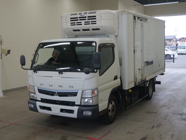 MITSUBISHI CANTER 2016