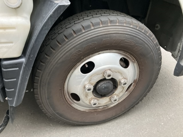 MITSUBISHI CANTER 2016