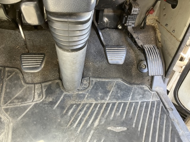 MITSUBISHI CANTER 2013