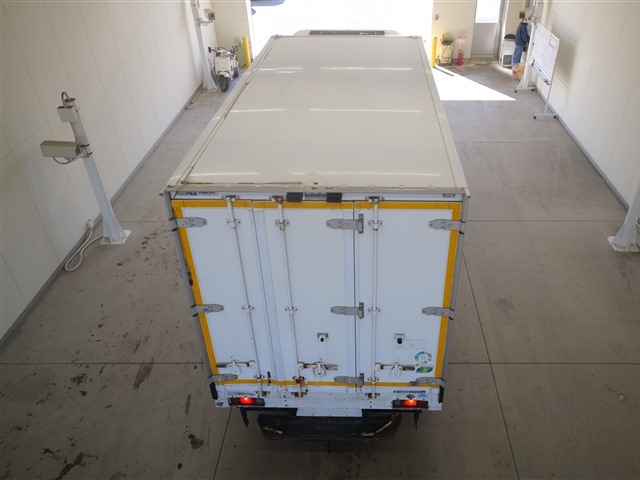 MITSUBISHI CANTER 2013