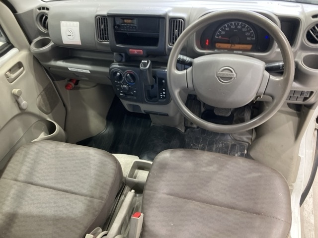 NISSAN CLIPPER VAN 2015