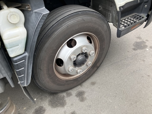 MITSUBISHI CANTER 2015