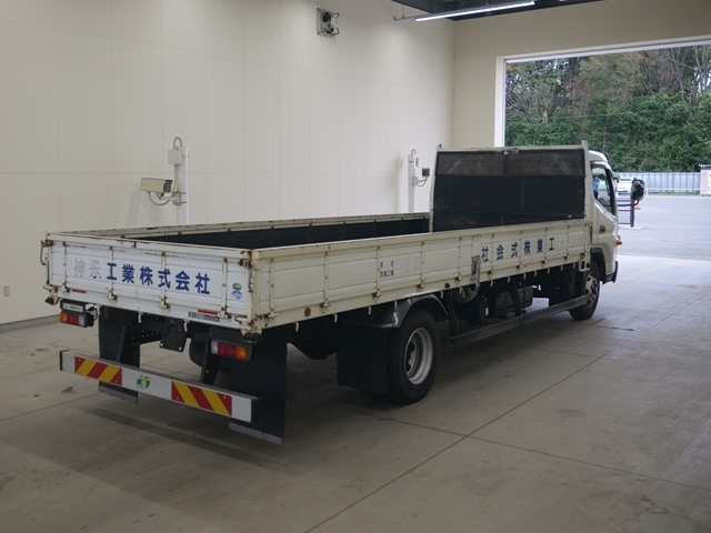 MITSUBISHI CANTER 2015