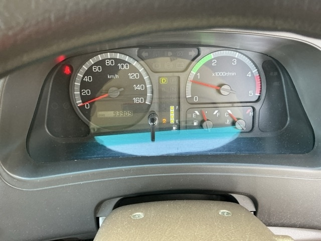 MITSUBISHI ROSA 2015