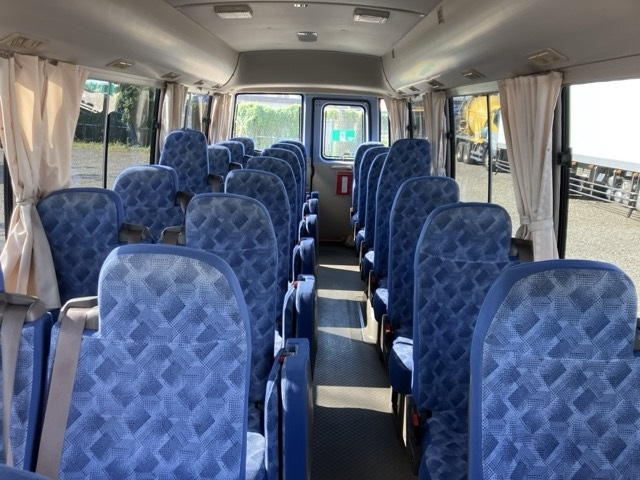 MITSUBISHI ROSA 2015