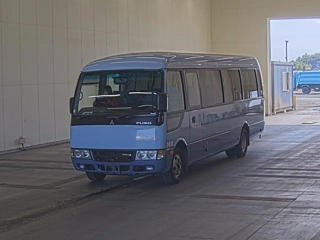 MITSUBISHI ROSA 2015