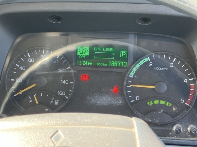 MITSUBISHI CANTER 2015