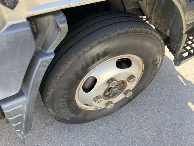 MITSUBISHI CANTER 2015