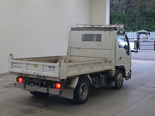 ISUZU ELF 2010
