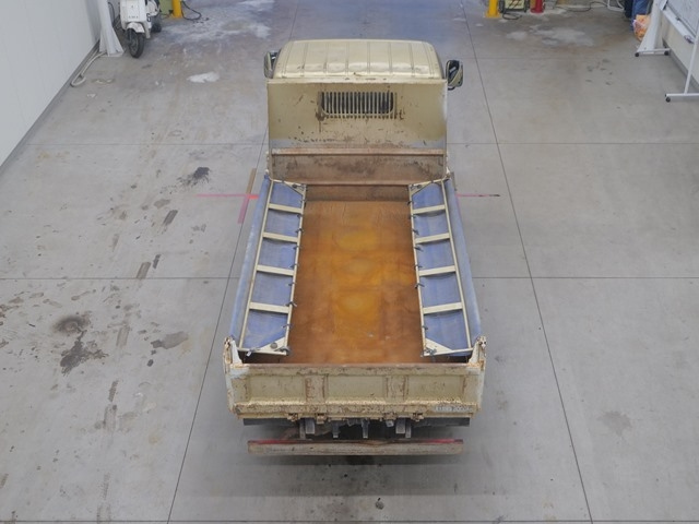 MITSUBISHI CANTER 2011