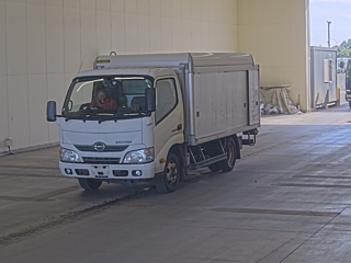 HINO DUTRO 2016