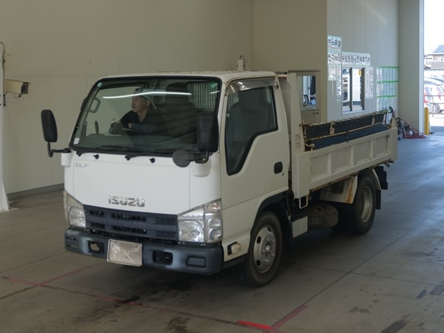 ISUZU ELF 2013