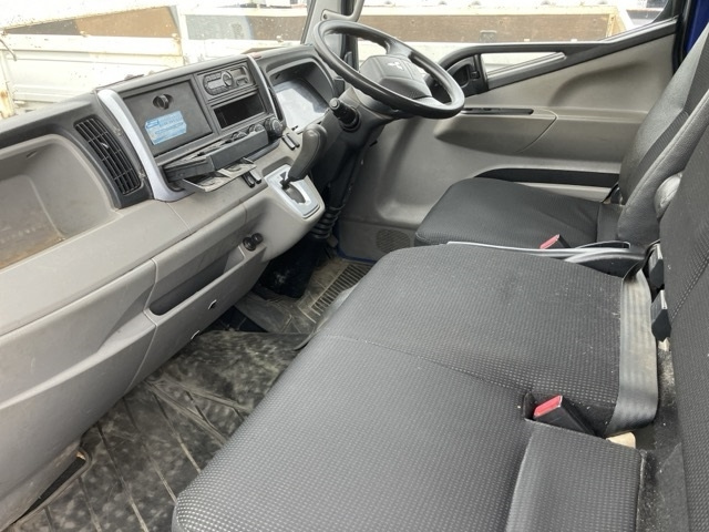 MITSUBISHI CANTER 2016