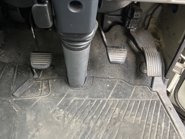 MITSUBISHI CANTER 2014