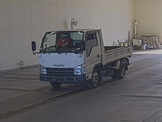 ISUZU ELF 2012