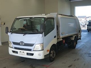 HINO DUTRO 2011