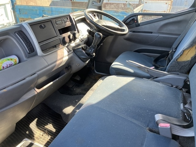 MITSUBISHI CANTER 2017