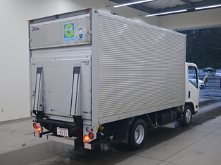 ISUZU ELF 2011