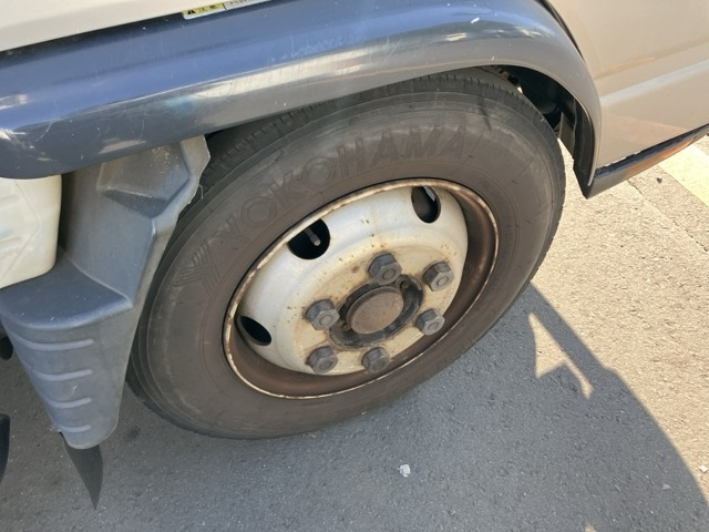 MITSUBISHI CANTER 2013