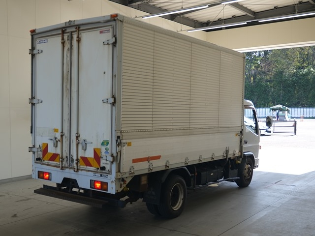 MITSUBISHI CANTER 2013