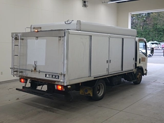 ISUZU ELF 2011