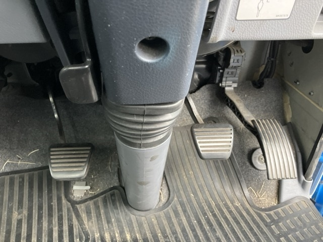 MITSUBISHI CANTER 2014