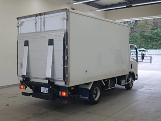 ISUZU ELF 2019