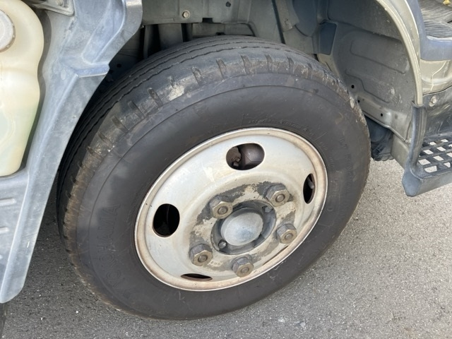 MITSUBISHI CANTER 2011