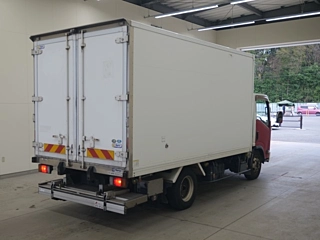 ISUZU ELF 2011