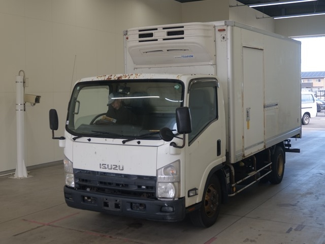 ISUZU ELF 2010