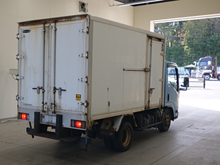 ISUZU ELF 2009